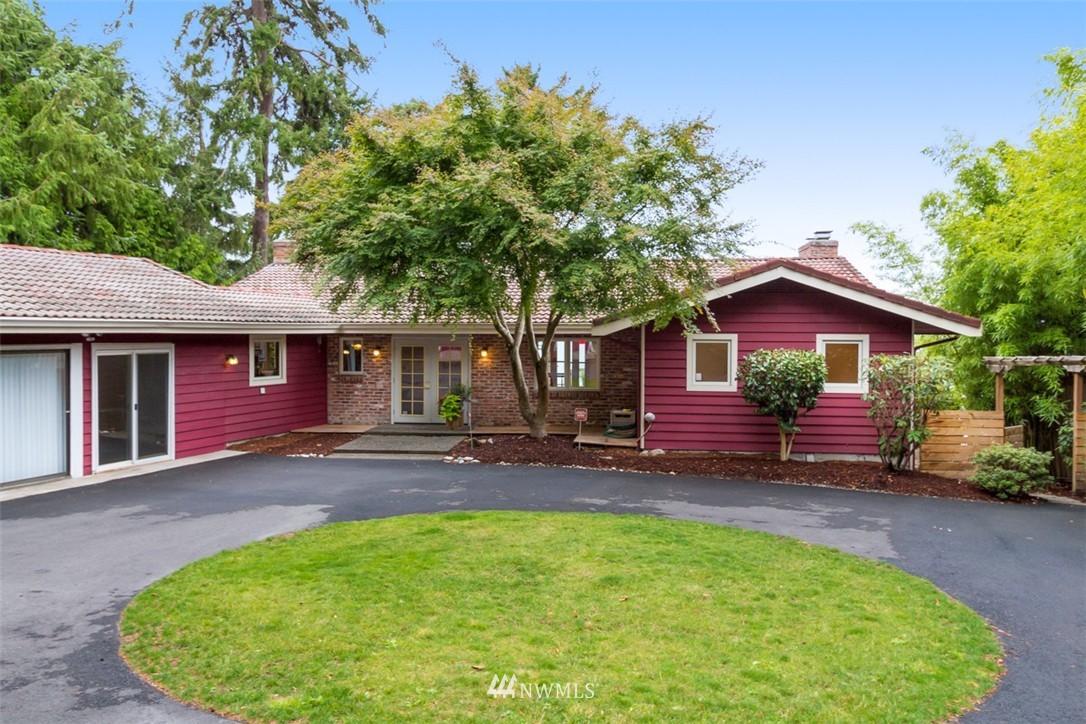 21200 President Point Road Northeast Kingston, WA 98346 - Photo 3 of 24 Gallery Image 3