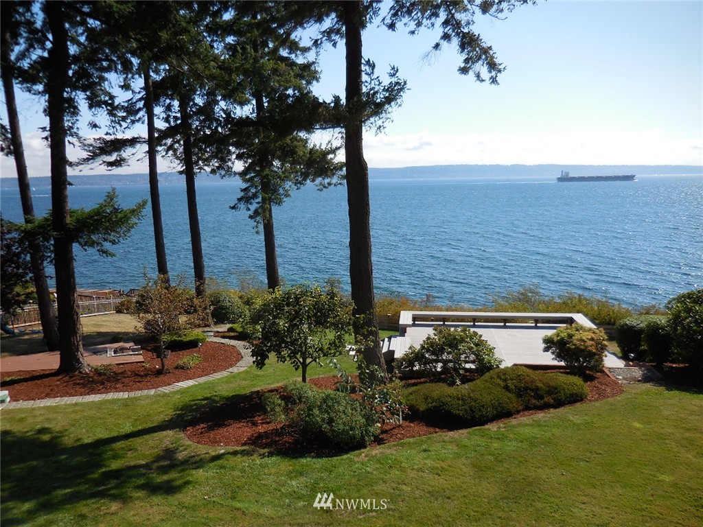 21200 President Point Road Northeast Kingston, WA 98346 - Photo 6 of 24 Gallery Image 6