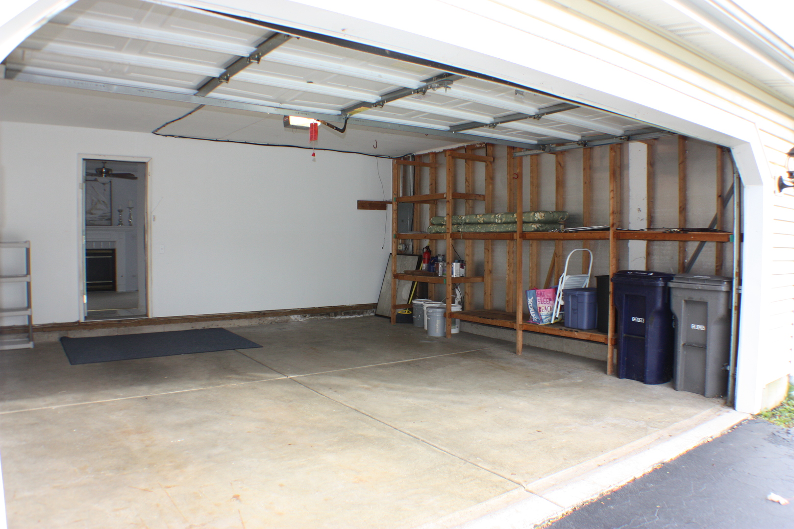 1195 Cobblers Crossing Elgin, IL 60120 - Photo 21 of 24