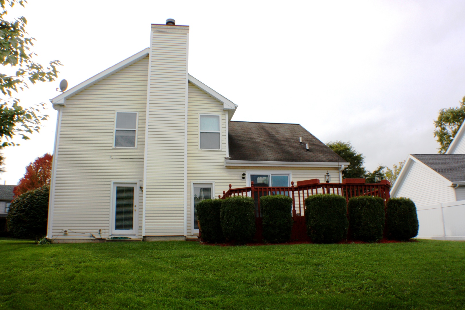 1195 Cobblers Crossing Elgin, IL 60120 - Photo 22 of 24