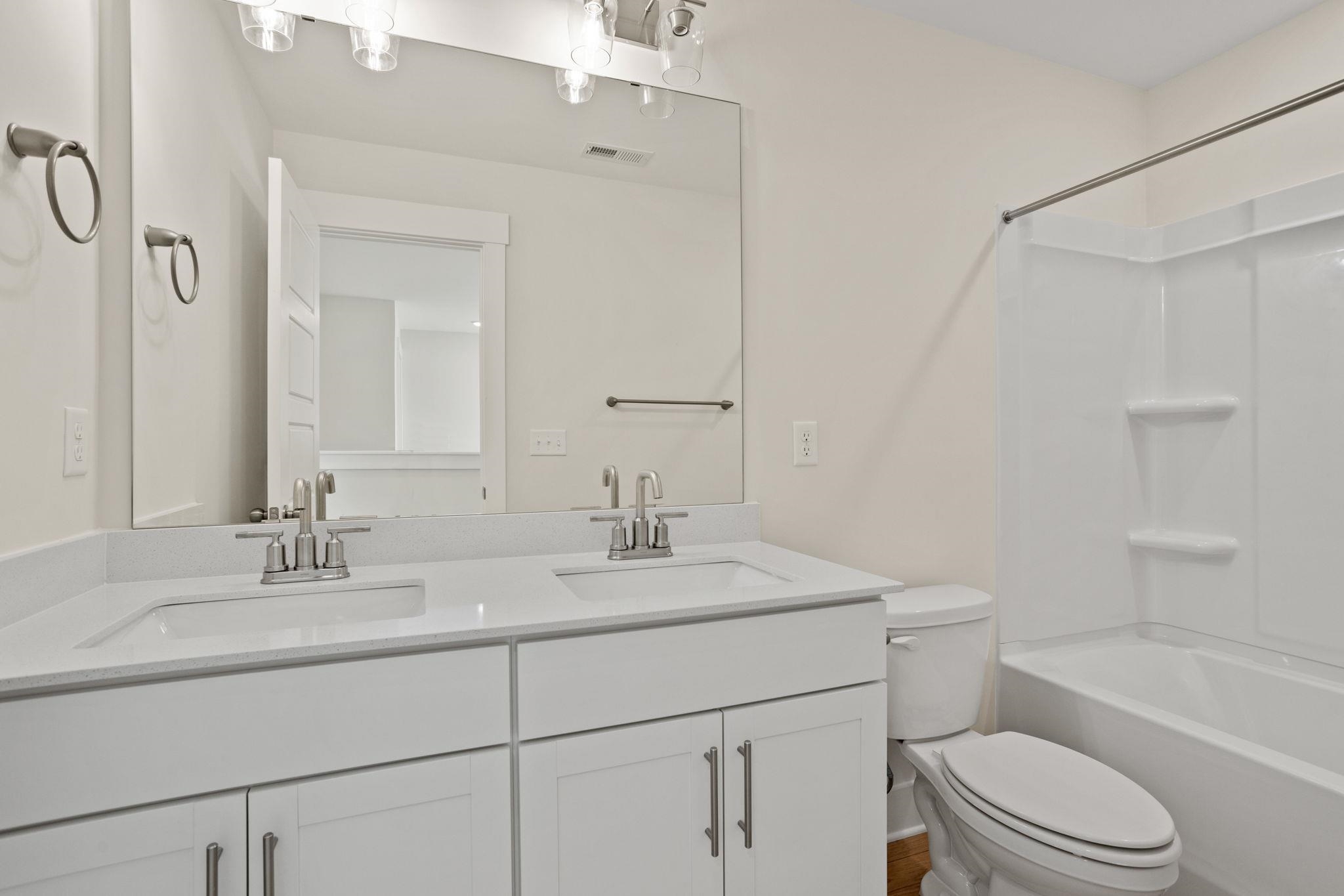 1716 Constitution Lane Moore, SC 29369 - Photo 19 of 27