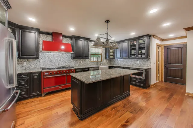 $664,500 | 31700 118th Street, Randall, WI 53181