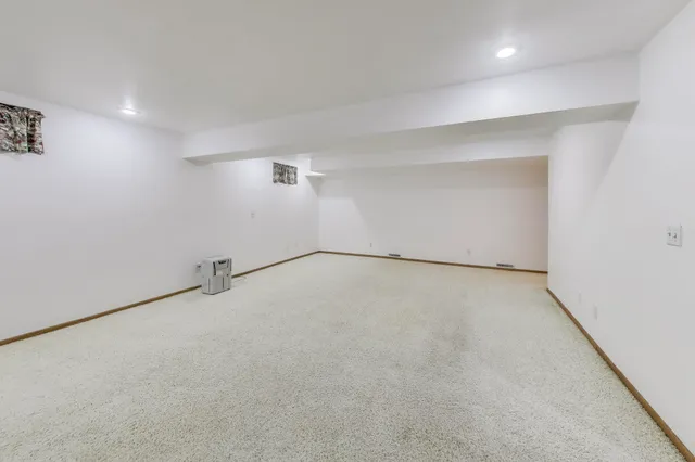 $664,500 | 31700 118th Street, Randall, WI 53181