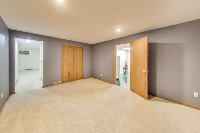 $664,500 | 31700 118th Street, Randall, WI 53181