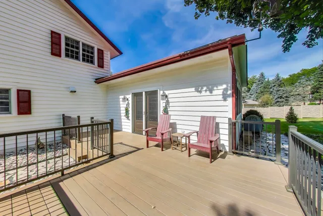 $664,500 | 31700 118th Street, Randall, WI 53181