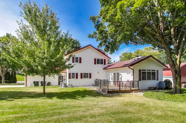 $664,500 | 31700 118th Street, Randall, WI 53181