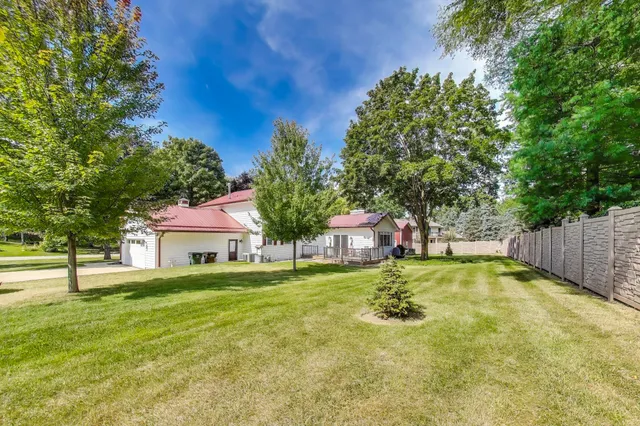 $664,500 | 31700 118th Street, Randall, WI 53181