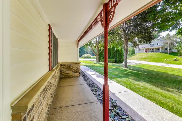 $664,500 | 31700 118th Street, Randall, WI 53181