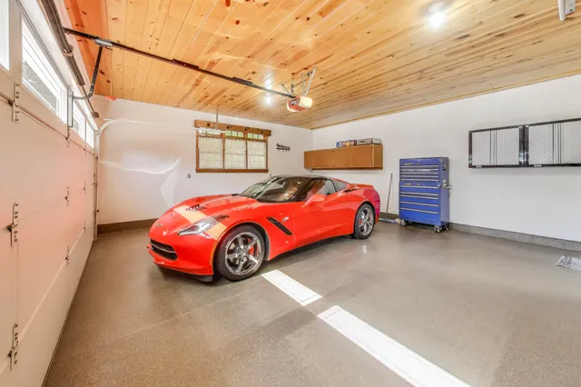 $664,500 | 31700 118th Street, Randall, WI 53181