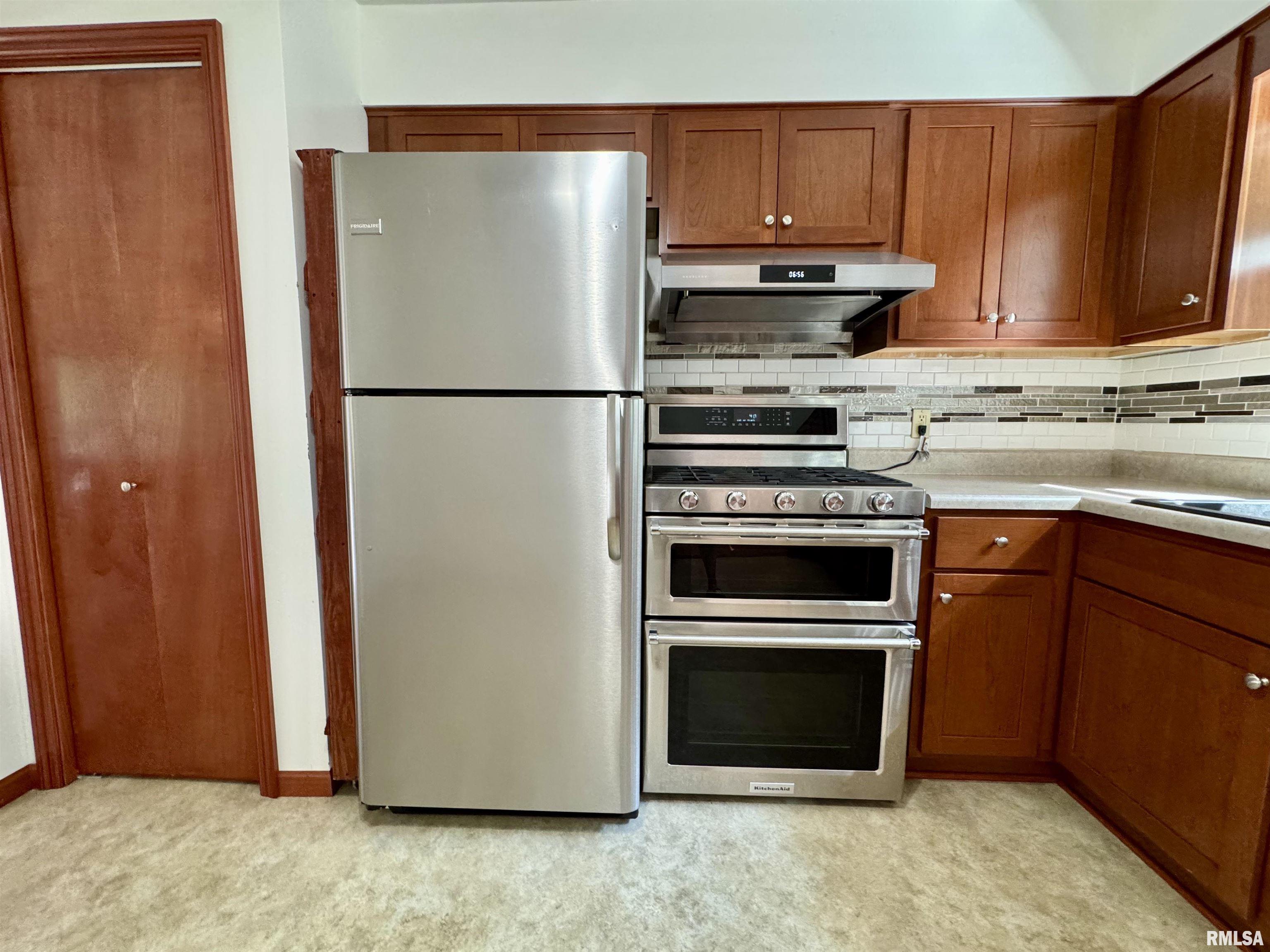 1707 Riverview Drive Macomb, IL 61455 - Photo 19 of 59