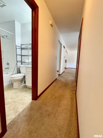 $193,000 | 1707 Riverview Drive, Macomb, IL 61455