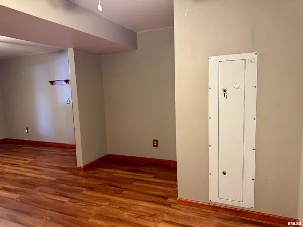 $193,000 | 1707 Riverview Drive, Macomb, IL 61455