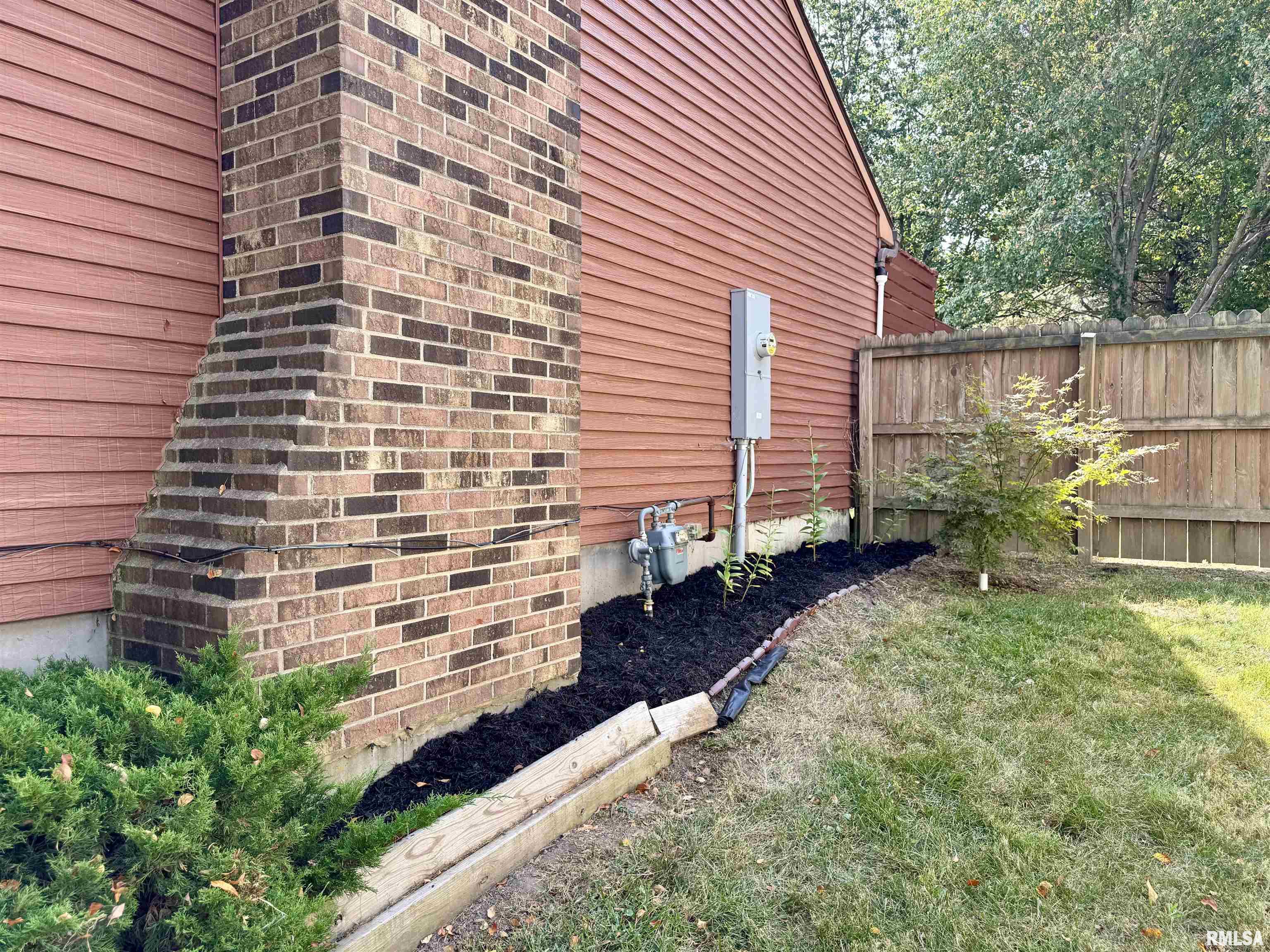 1707 Riverview Drive Macomb, IL 61455 - Photo 48 of 59