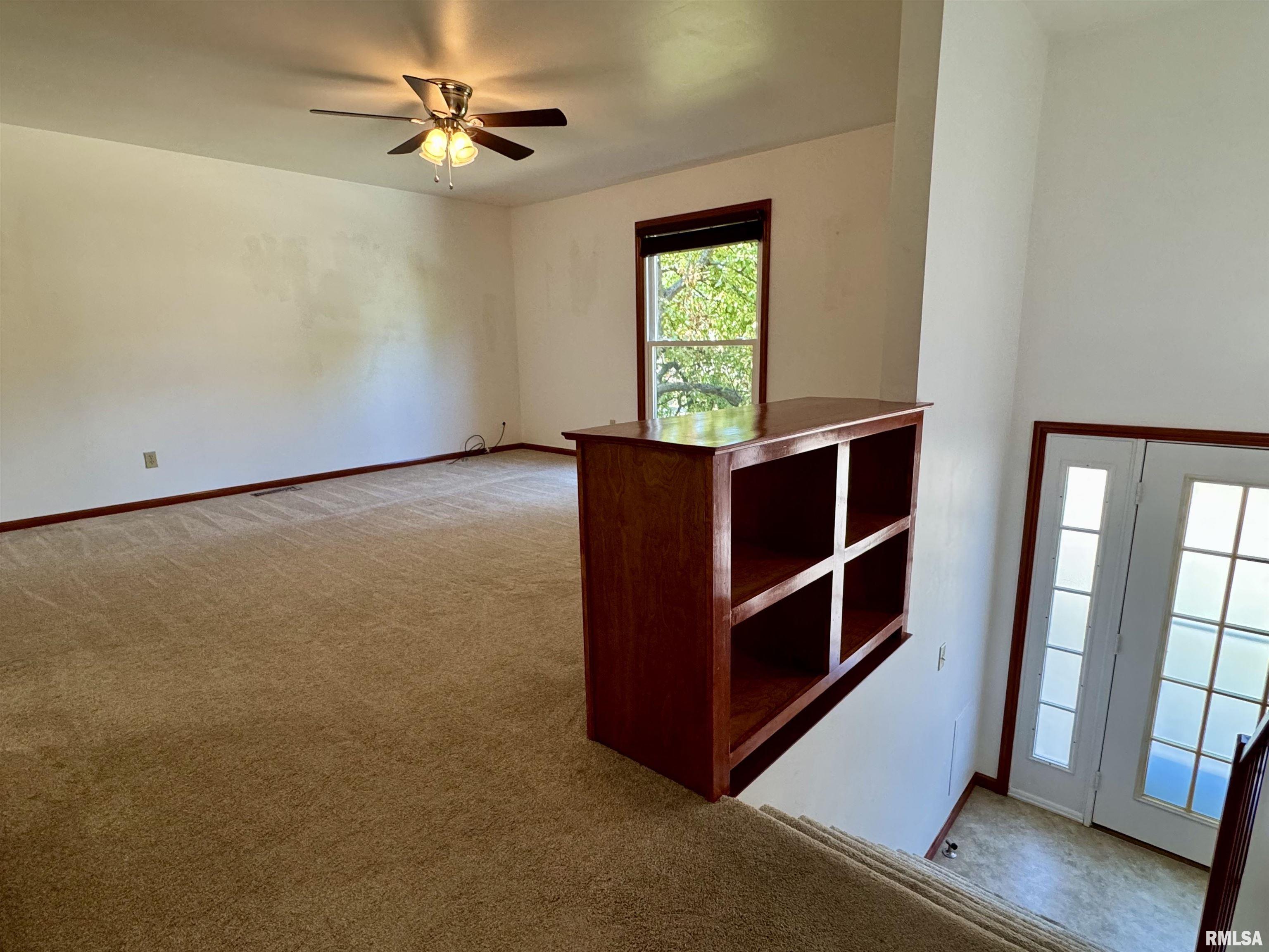 1707 Riverview Drive Macomb, IL 61455 - Photo 9 of 59
