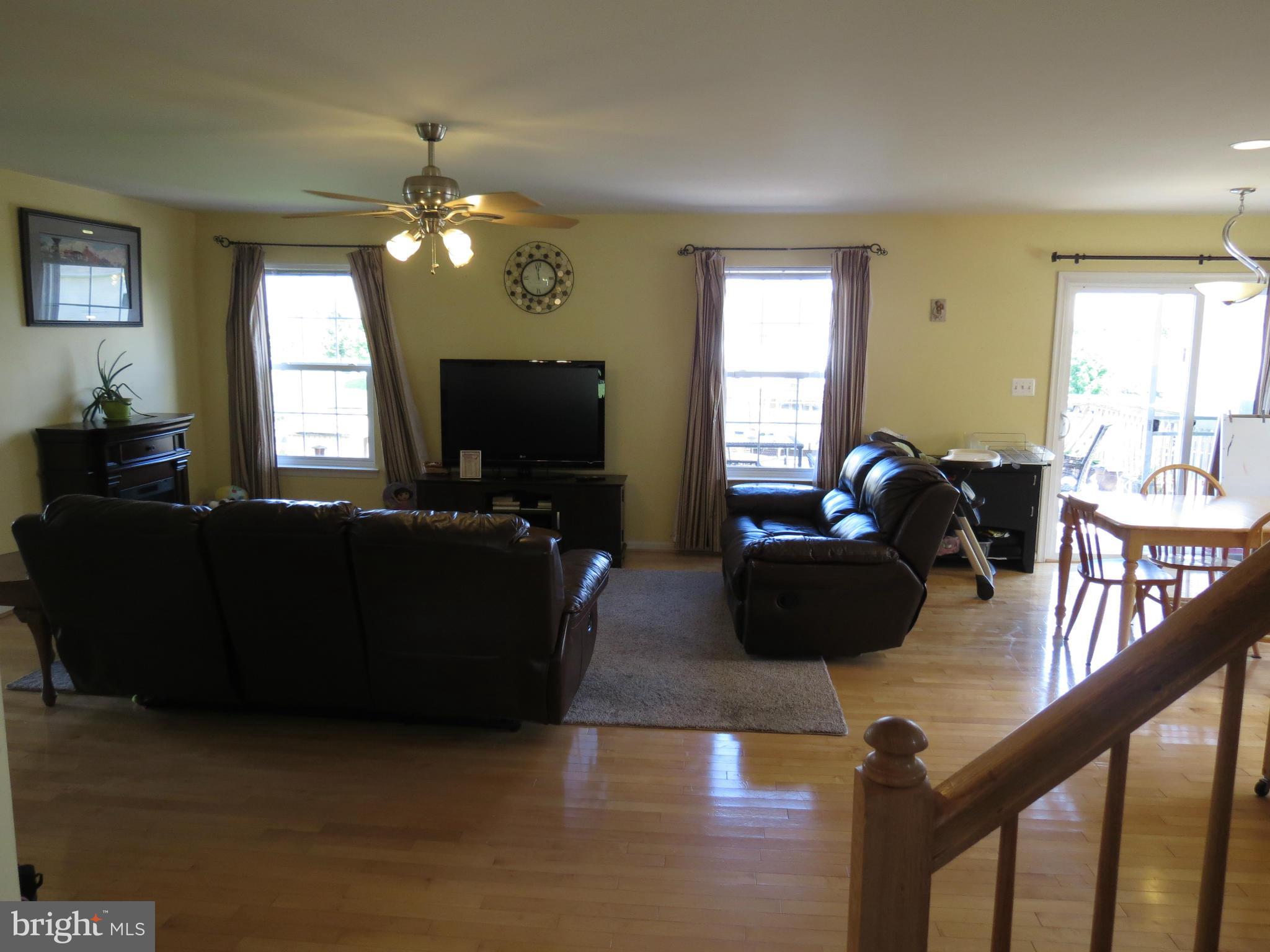 841 Autumn Ridge Road Culpeper, VA 22701 - Photo 6 of 15 Family Room