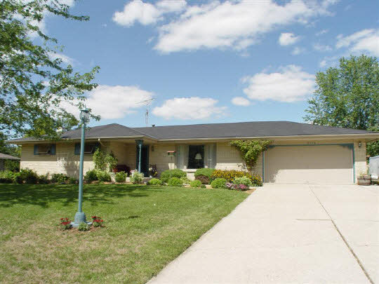5772 Dover Road Rockford, IL 61109 - Photo 1 of 6 Gallery Image 1