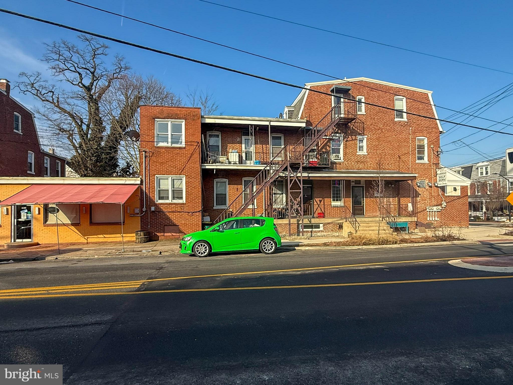 352 East New Street Lancaster, PA 17602 - Photo 4 of 28