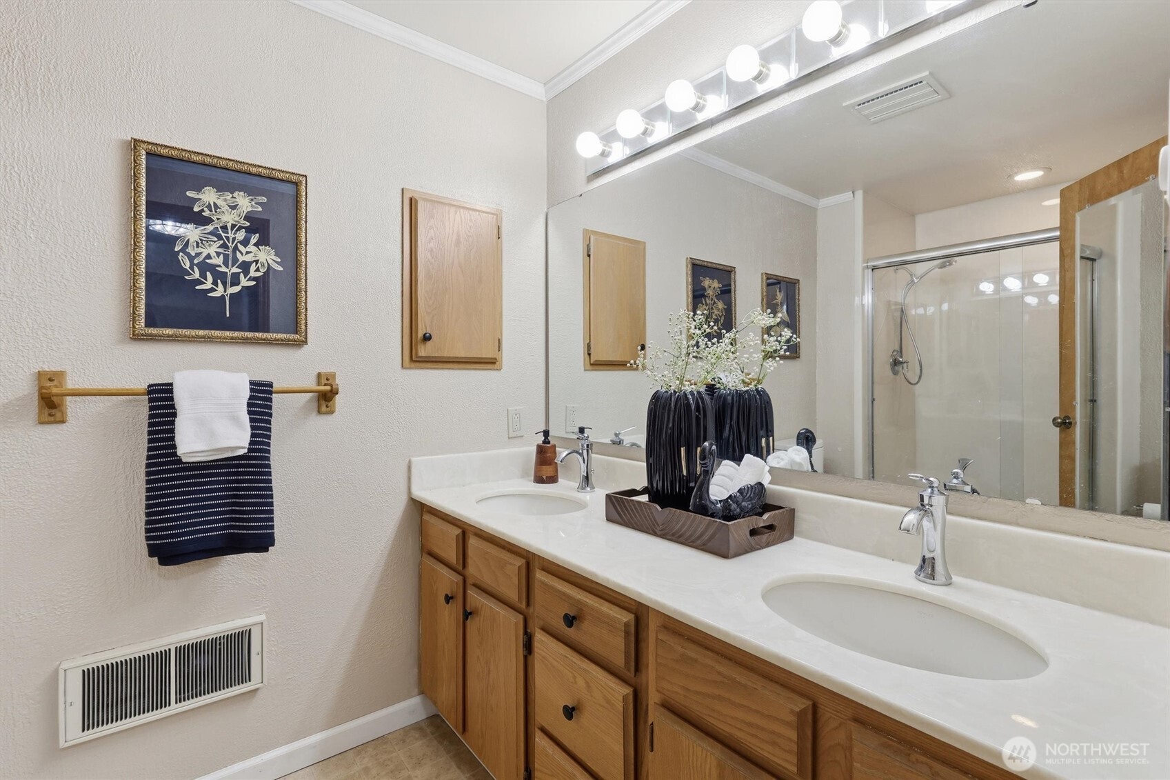 201 3rd Avenue North, Unit 317 Edmonds, WA 98020 - Photo 28 of 39