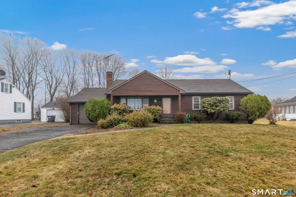 $535,000 | 13 Calhoun Avenue, Trumbull, CT 06611
