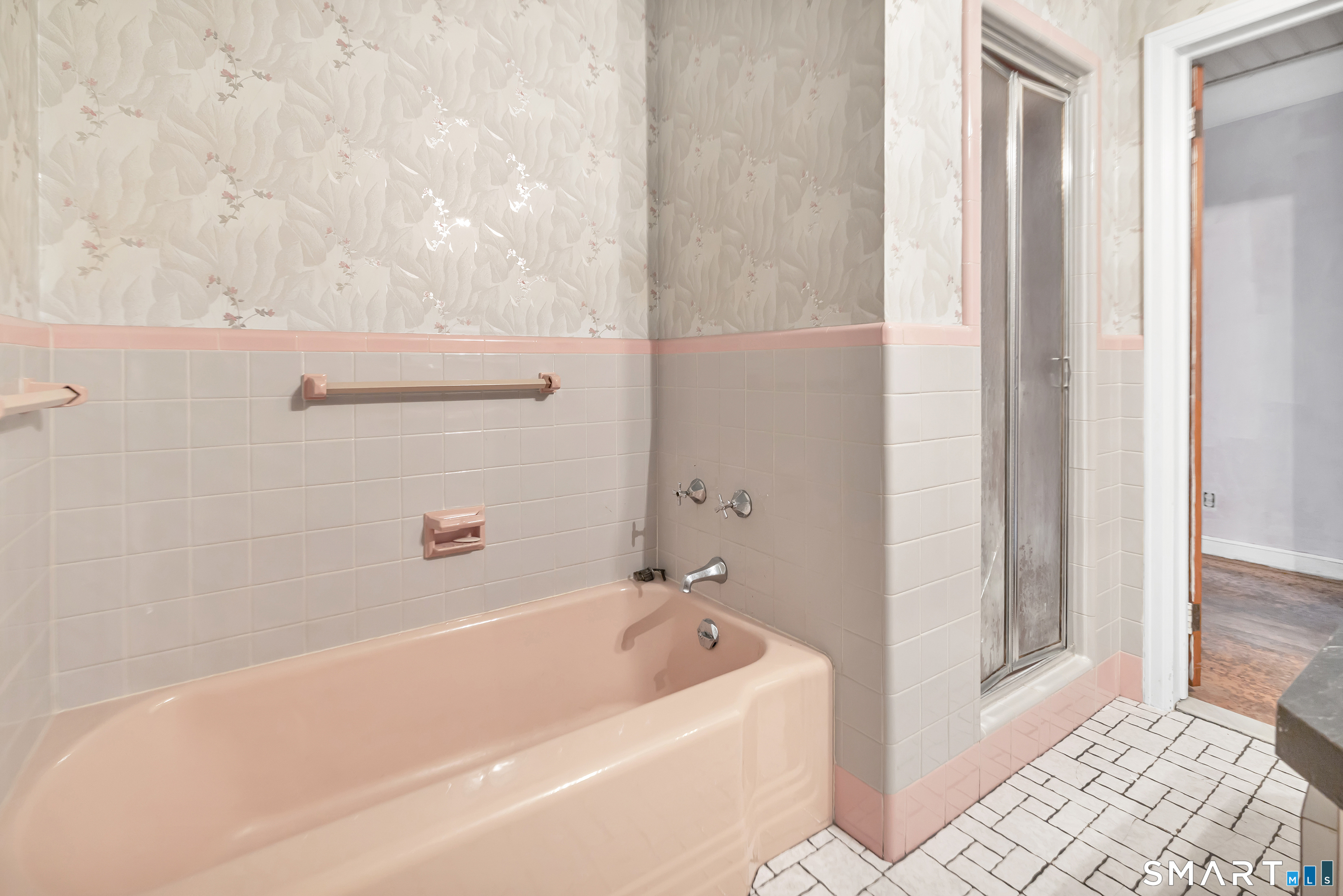 13 Calhoun Avenue Trumbull, CT 06611 - Photo 21 of 32