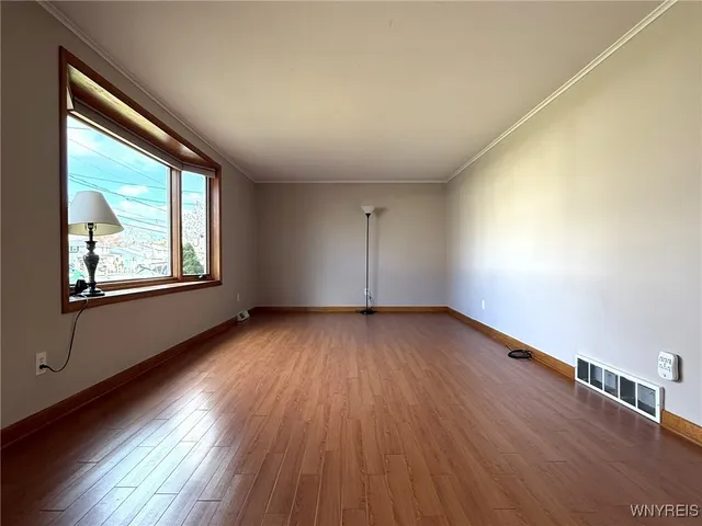 $275,000 | 2122 Fix Road, Grand Island, NY 14072