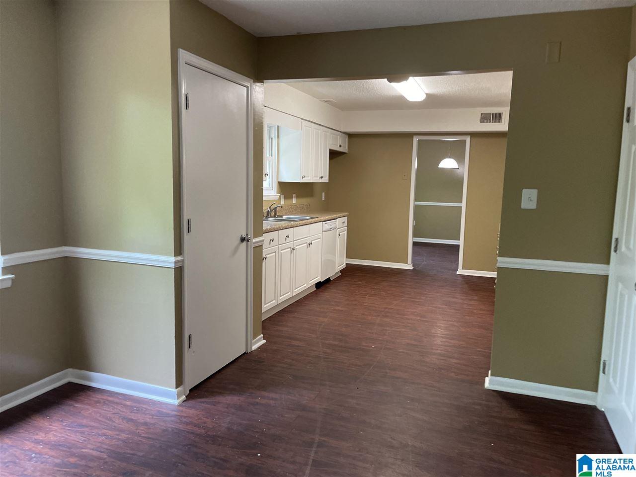 840 Sun Valley Road Birmingham, AL 35215 - Photo 5 of 15