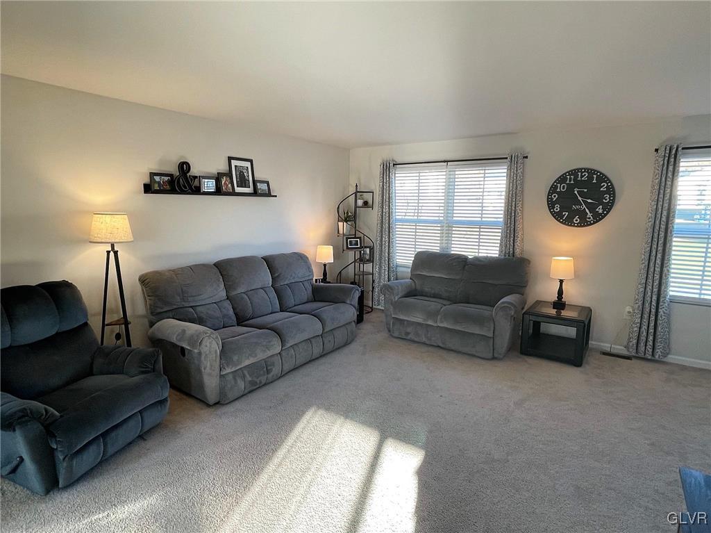 528 Delta Road Northampton, PA 18067 - Photo 4 of 30 Gallery Image 4