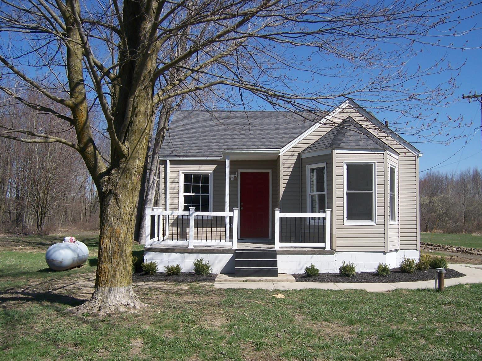 11172 Dunn Road Memphis, MI 48041 - Photo 1 of 13