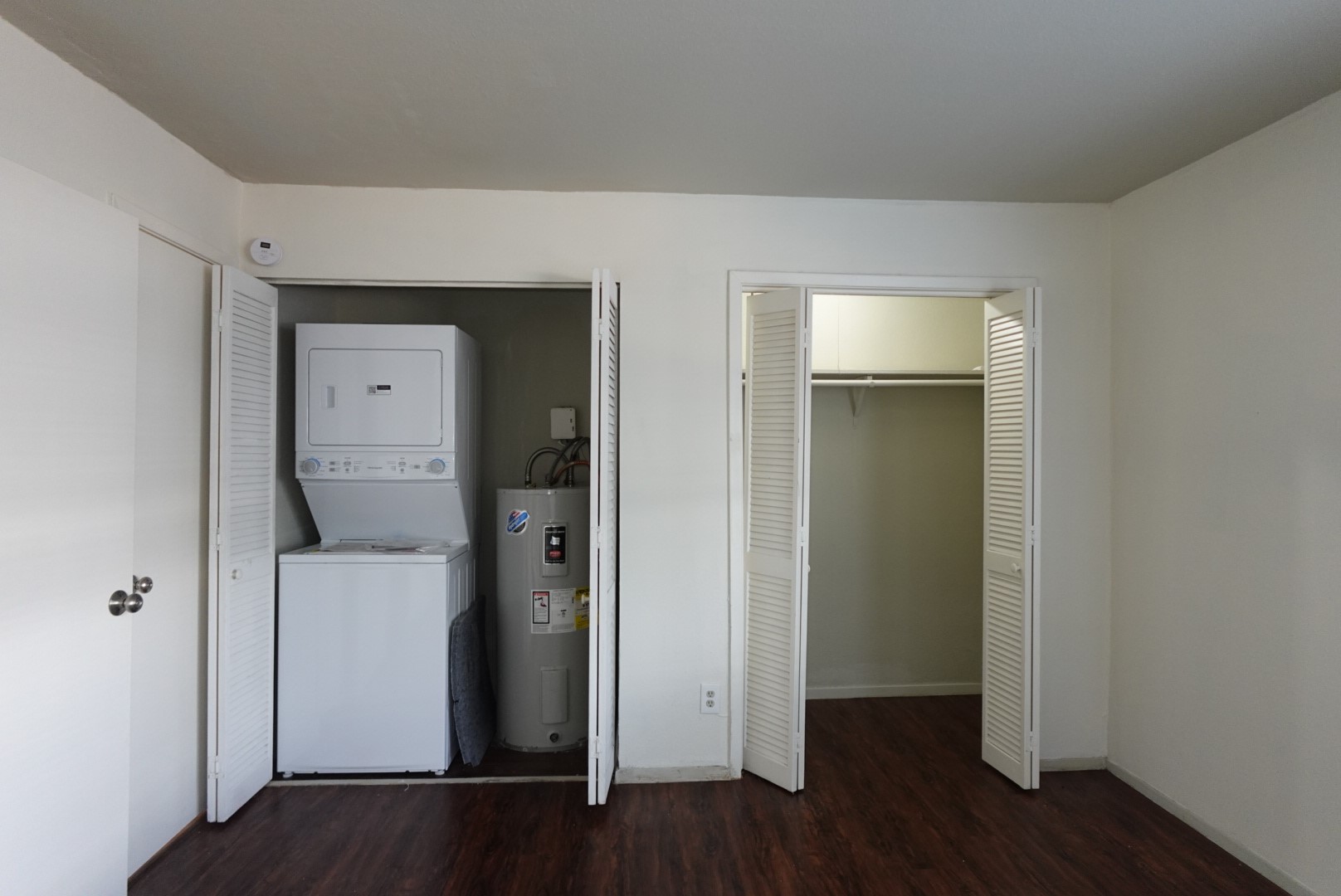 6001 Reims Road, Unit 1207 Houston, TX 77036 - Photo 29 of 36 wooden floor in an empty room