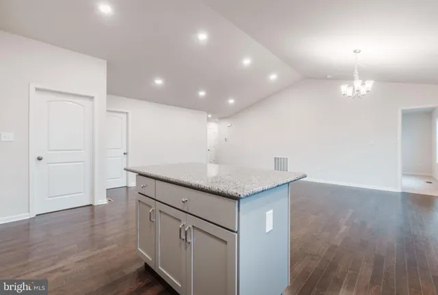 $389,900 | 61 Kristi Lane, Biglerville, PA 17307