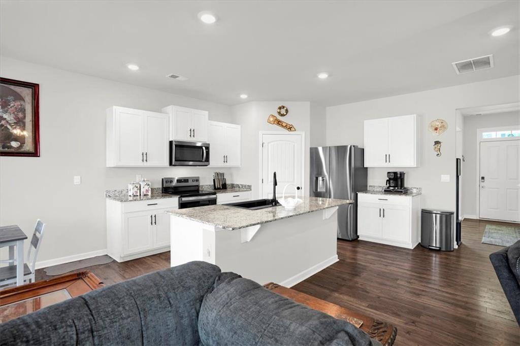 28 Hickory Lane Dallas, GA 30132 - Photo 3 of 36