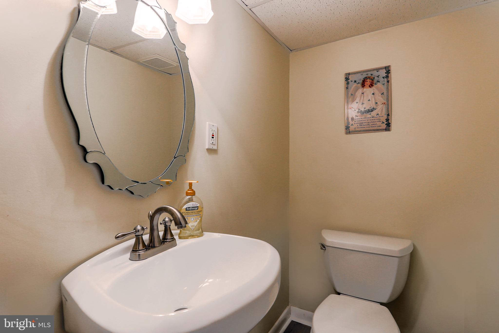 4041 Ellendale Road Drexel Hill, PA 19026 - Photo 15 of 17 Gallery Image 15