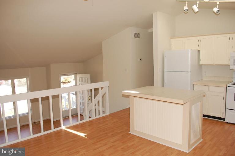 175 Southdown Road Edgewater, MD 21037 - Photo 13 of 30 Kitchen #2
