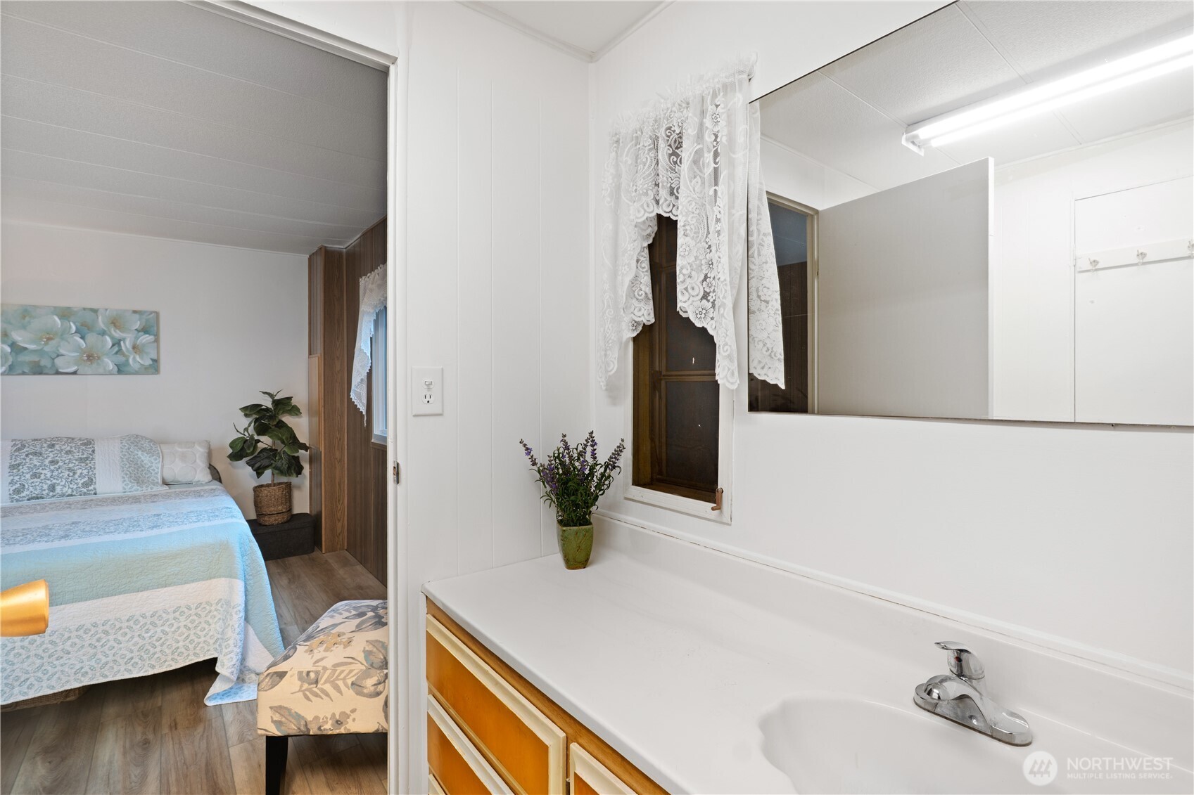 2284 Yew Street Road, Unit D3 Bellingham, WA 98229 - Photo 18 of 26