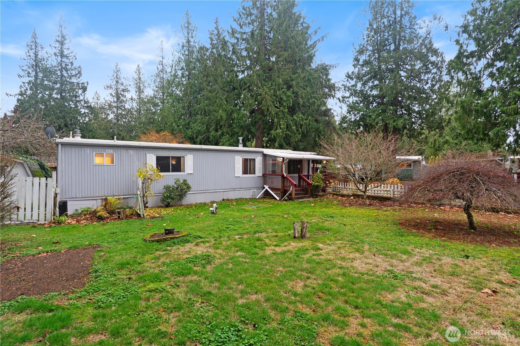 2284 Yew Street Road, Unit D3 Bellingham, WA 98229 - Photo 2 of 26
