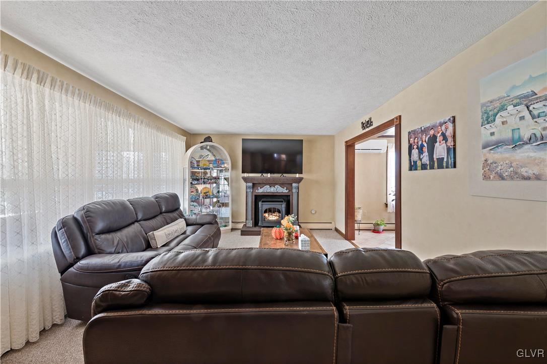 1251 Harwood Road Hazleton, PA 18202 - Photo 5 of 33 Gallery Image 5