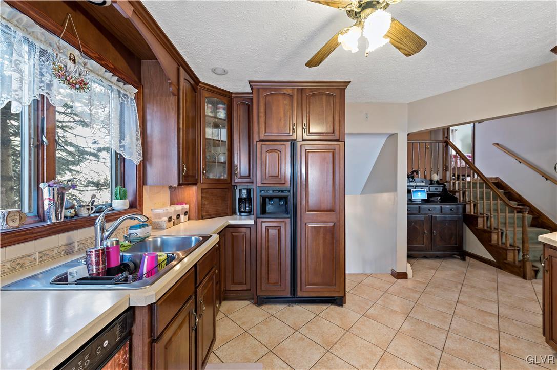 1251 Harwood Road Hazleton, PA 18202 - Photo 8 of 33 Gallery Image 8