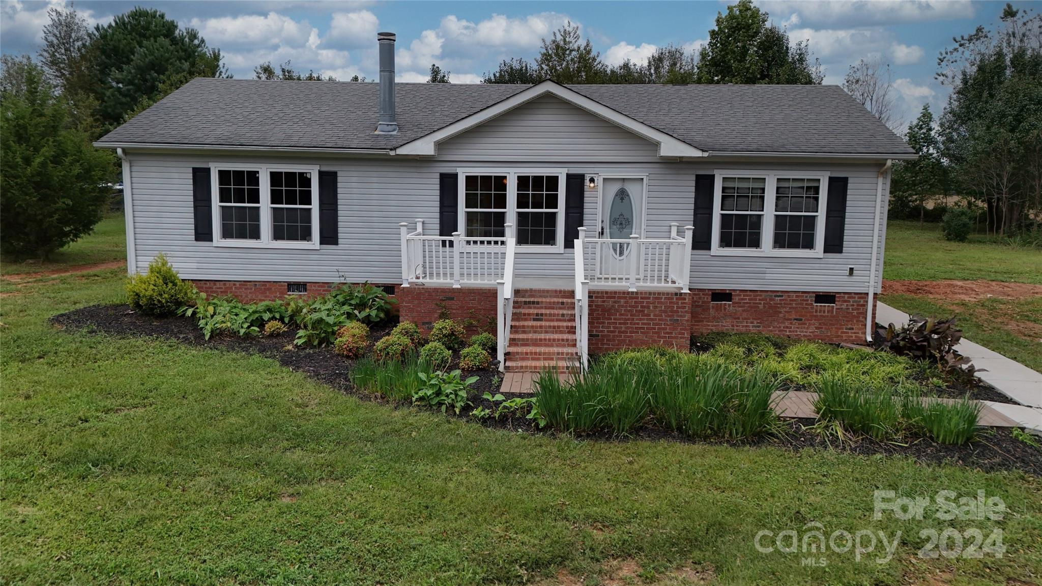 821 Hephzibah Church Road Crouse, NC 28033 - Photo 1 of 26 Gallery Image 1