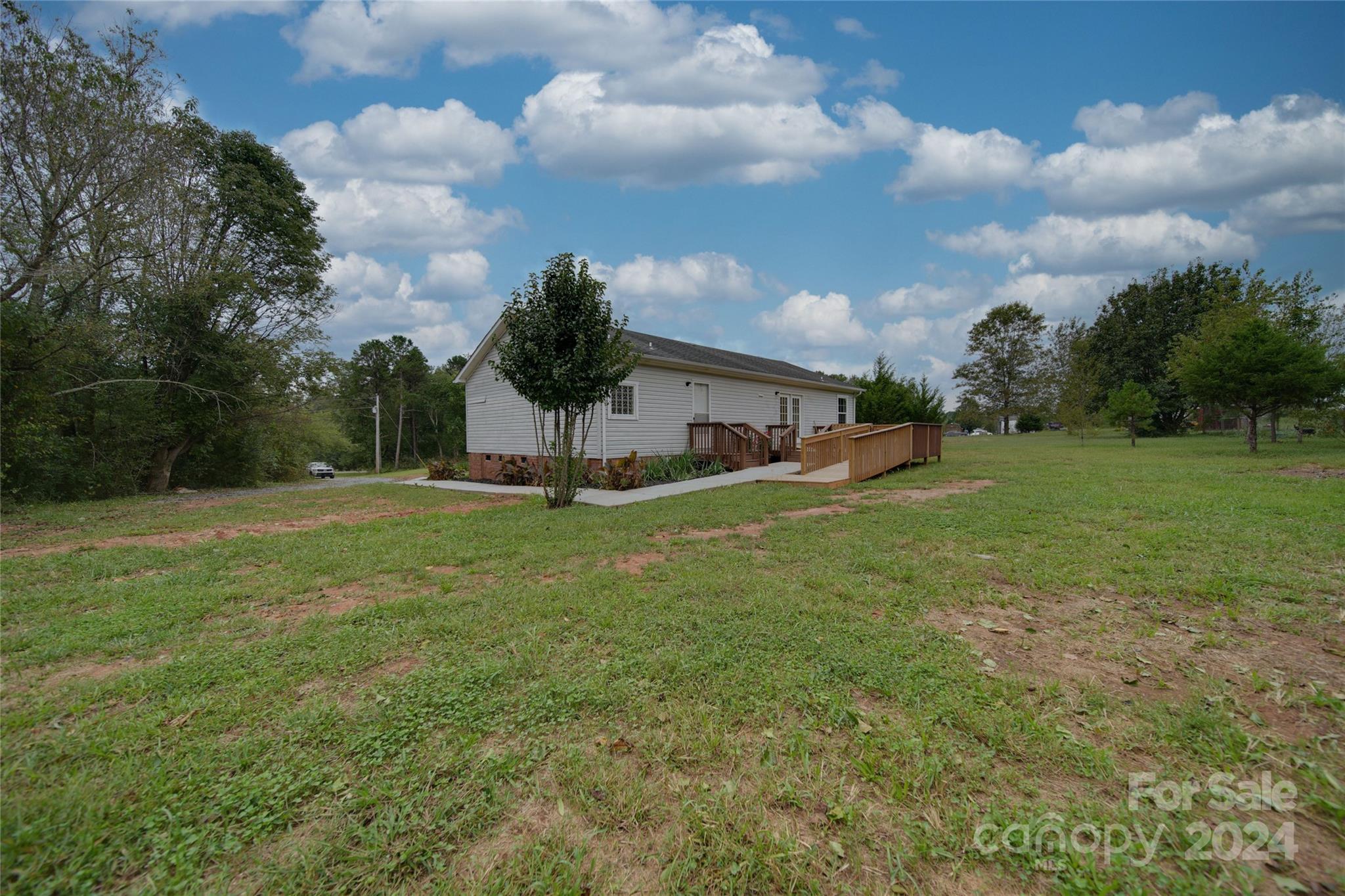 821 Hephzibah Church Road Crouse, NC 28033 - Photo 11 of 26 Gallery Image 11
