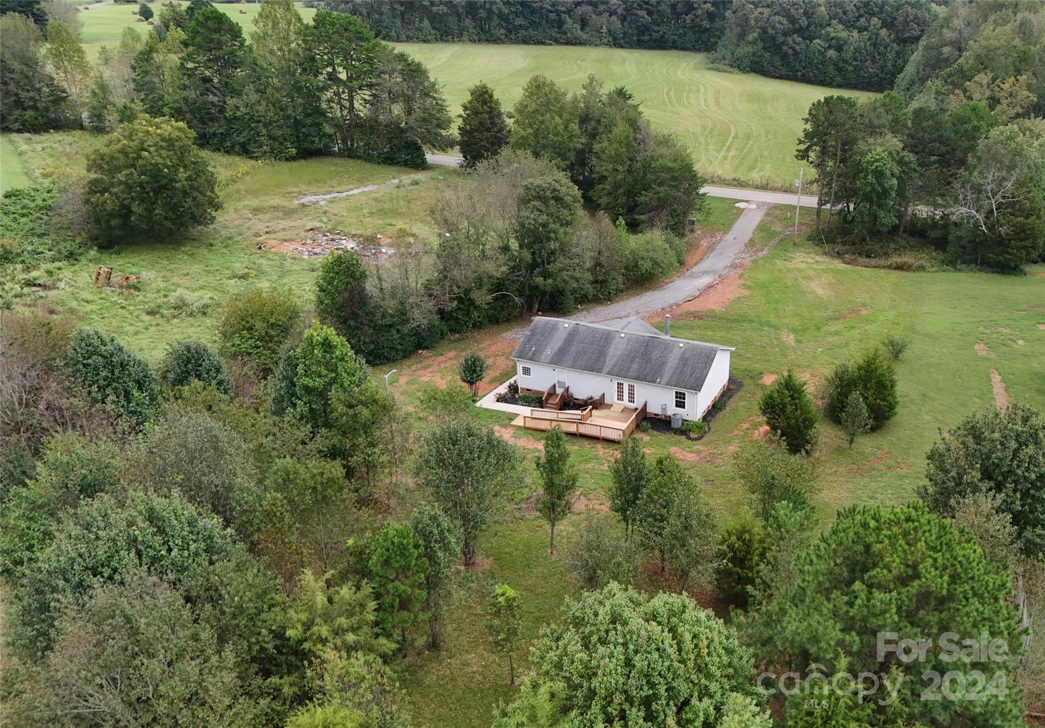821 Hephzibah Church Road Crouse, NC 28033 - Photo 7 of 26 Gallery Image 7