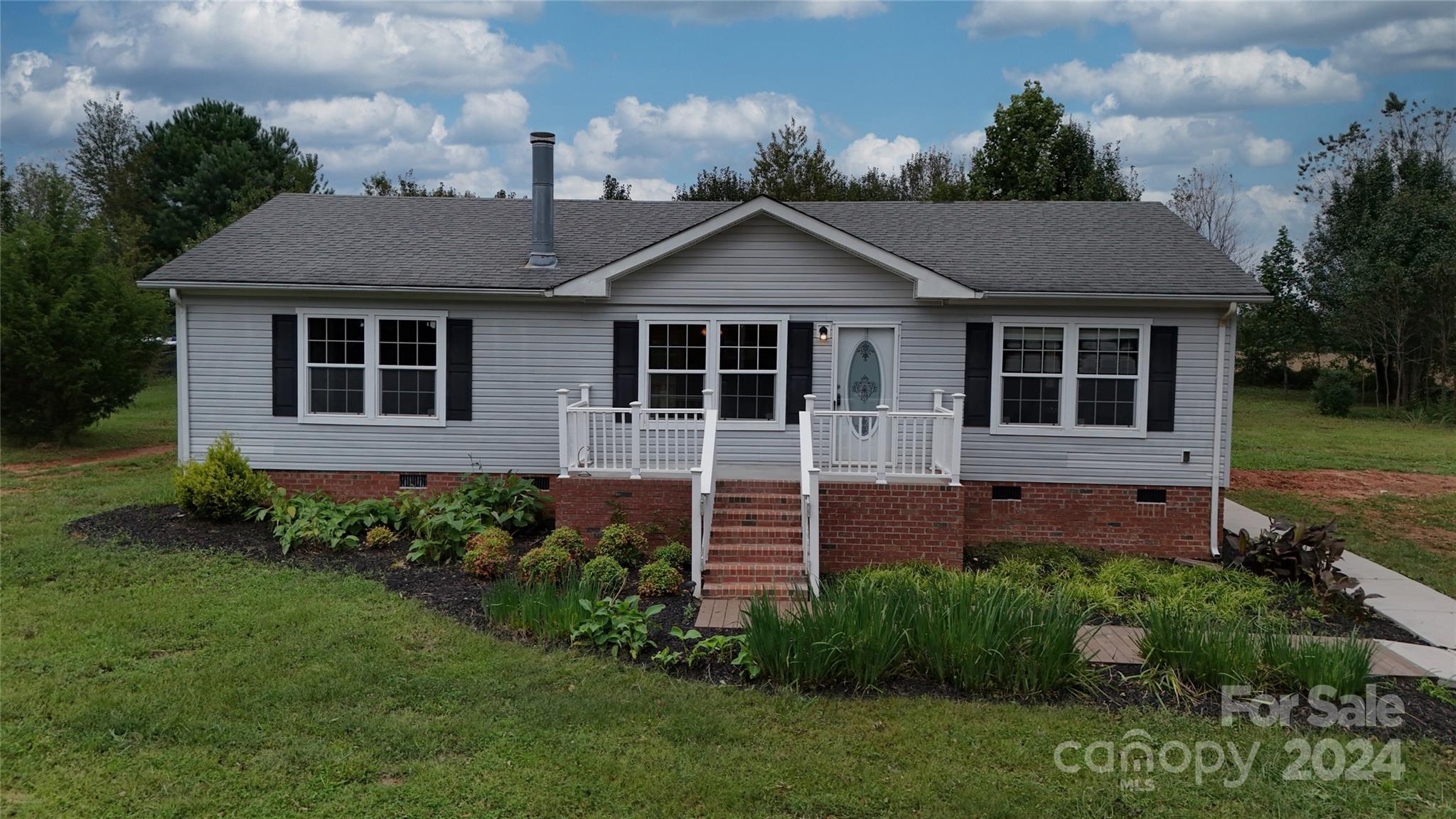 821 Hephzibah Church Road Crouse, NC 28033 - Photo 8 of 26 Gallery Image 8