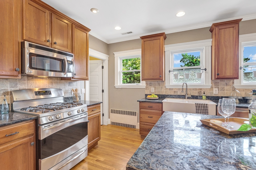 19 Fessenden Road, Unit 2 Arlington, MA 02476 - Photo 20 of 42 Gallery Image 20
