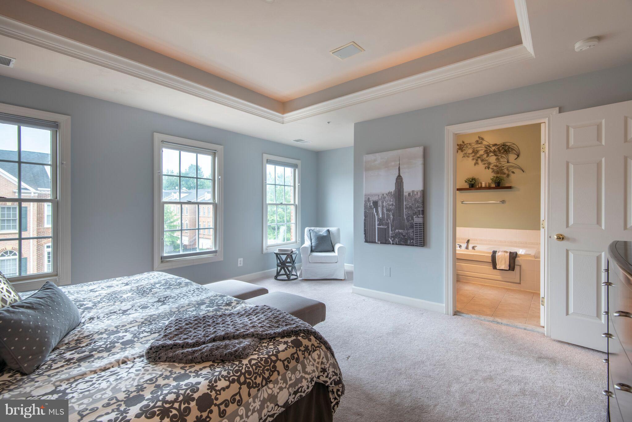 12461 Rose Path Circle Fairfax, VA 22033 - Photo 5 of 15 Bath (Master)