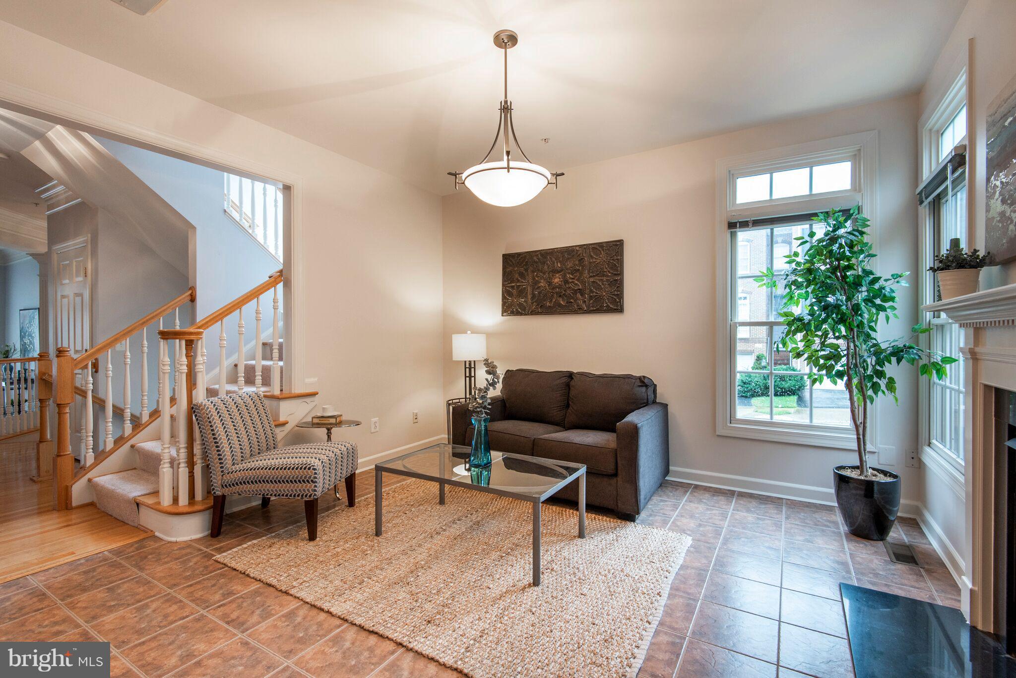 12461 Rose Path Circle Fairfax, VA 22033 - Photo 7 of 15 Family Room