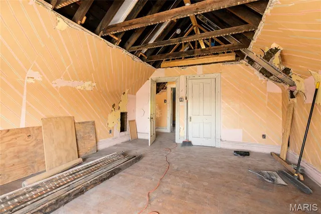 $240,000 | 5647 Chamberlain Avenue, St. Louis, MO 63112