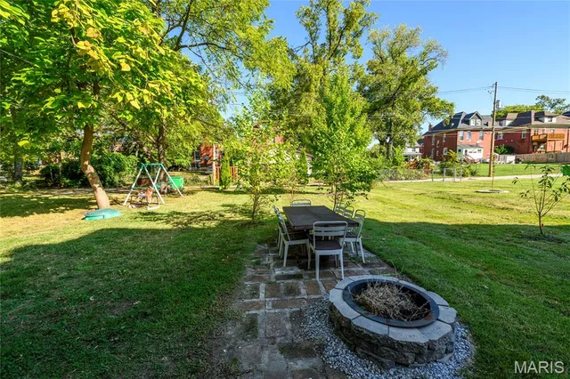 $240,000 | 5647 Chamberlain Avenue, St. Louis, MO 63112