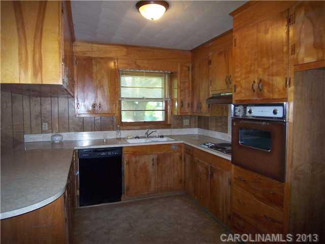 1715 Fallston Road Shelby, NC 28150 - Photo 3 of 15 Gallery Image 3