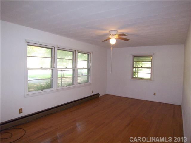 1715 Fallston Road Shelby, NC 28150 - Photo 4 of 15 Gallery Image 4
