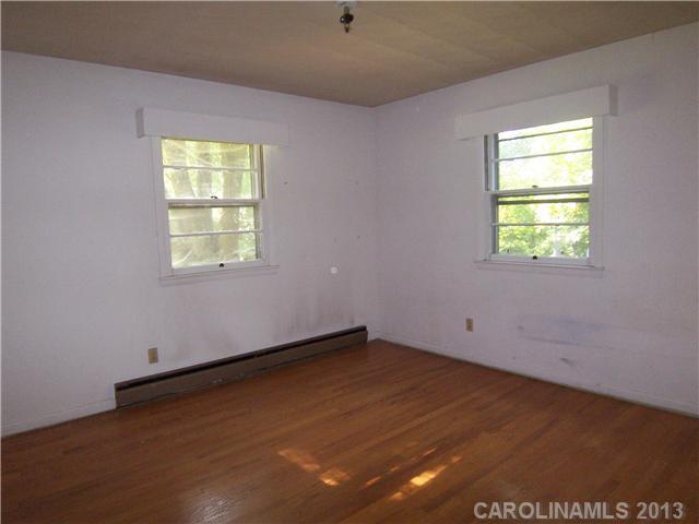 1715 Fallston Road Shelby, NC 28150 - Photo 7 of 15 Gallery Image 7