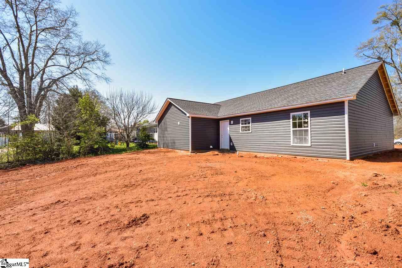 490 Ridgewood Drive Greer, SC 29651 - Photo 16 of 17 Gallery Image 16